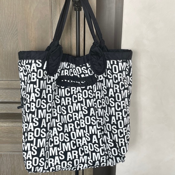 Marc by Marc Jacobs huge nylon Tate tote - Picture 5 of 11